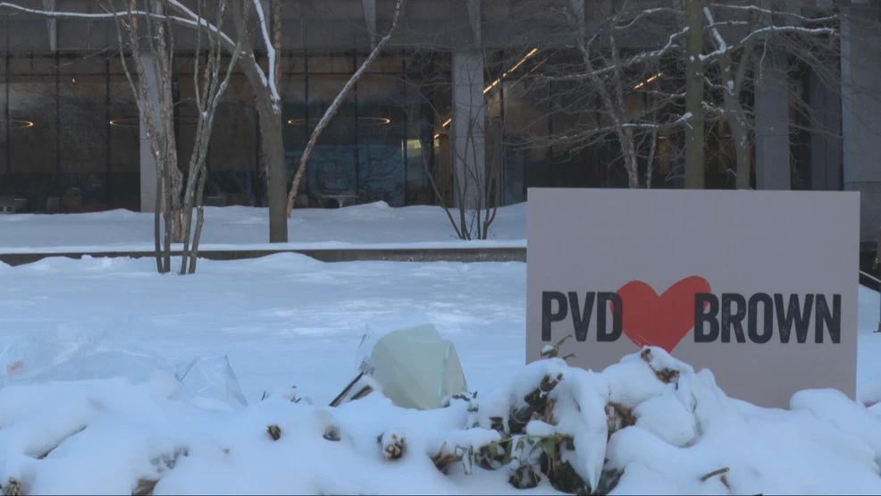 Mukhammad Aziz Umurzokov, Ella Cook